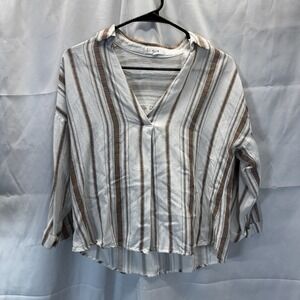 Mine White/Brown Cropped Blouse Size‎ Medium